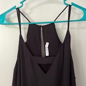 🦋Black top $7 if bundled